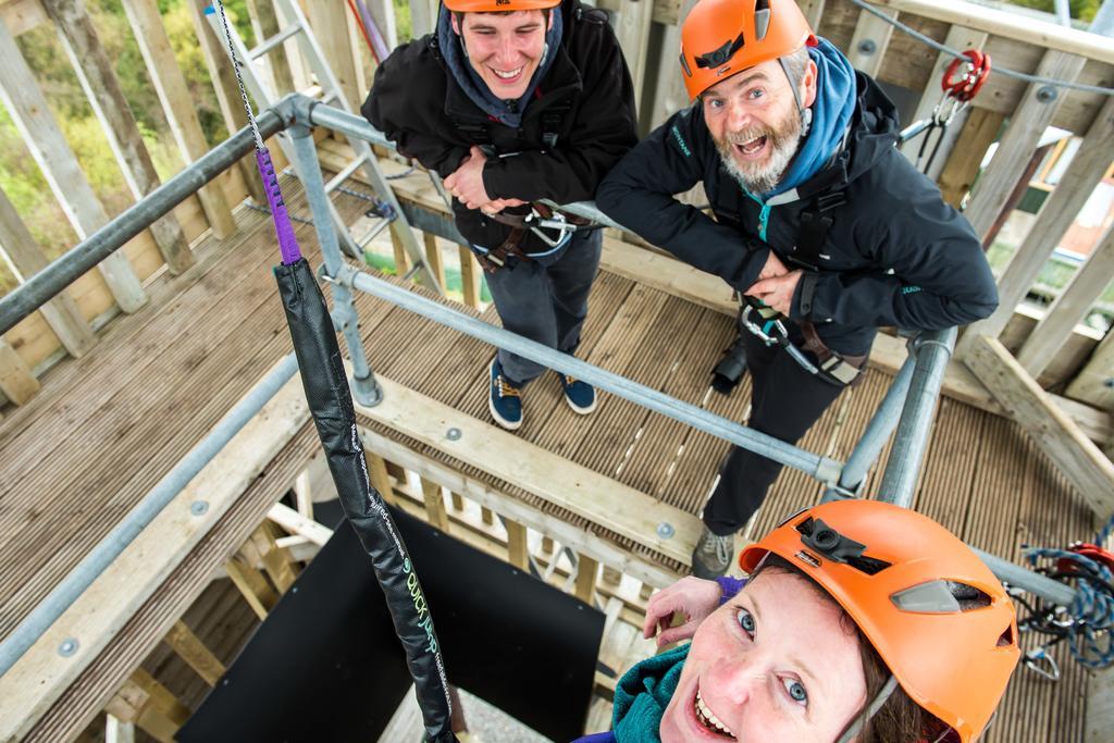 Killary Adventure Centre Hotel Leenaun Buitenkant foto