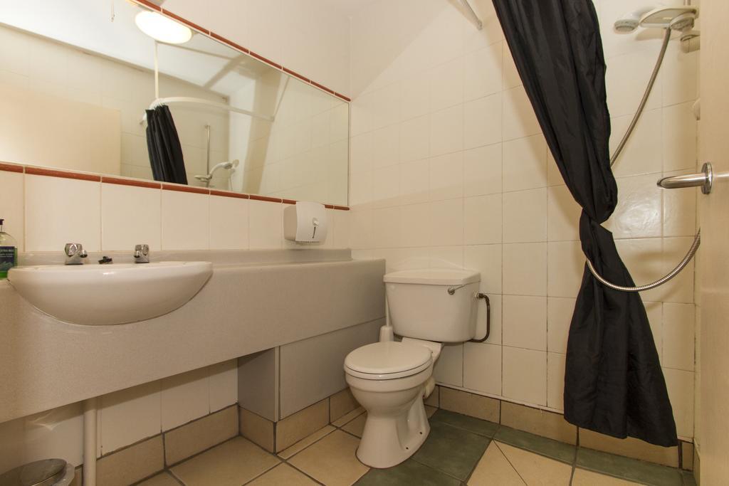 Killary Adventure Centre Hotel Leenaun Kamer foto