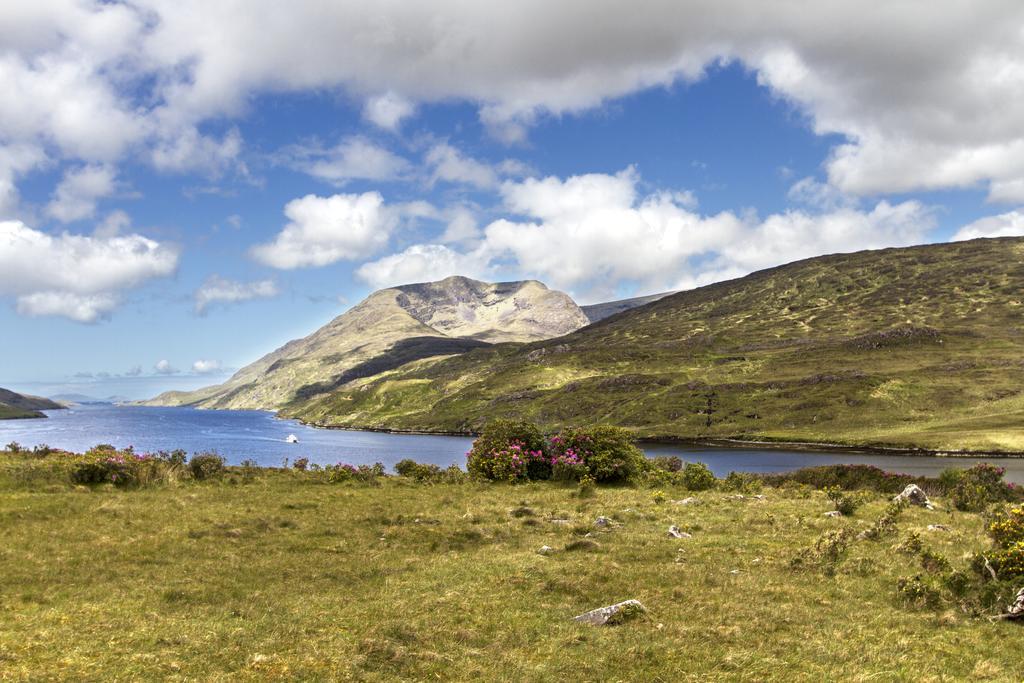 Killary Adventure Centre Hotel Leenaun Buitenkant foto